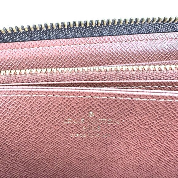 LOUIS VUITTON Brown Monogram Wallet - Picture 10 of 11